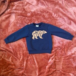 The Wild Life | Quilted Sweatshirt w/ Bear | Deep Blue | SZ 4T | EUC